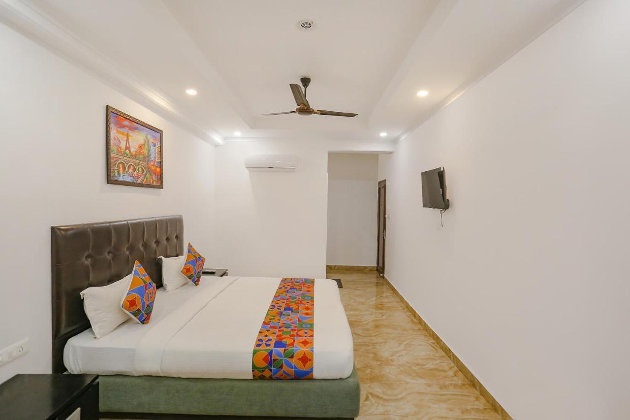 Fabexpress Taj Residency Near Yashobhoomi Convention Centre Hotel Delhi  Exterior foto