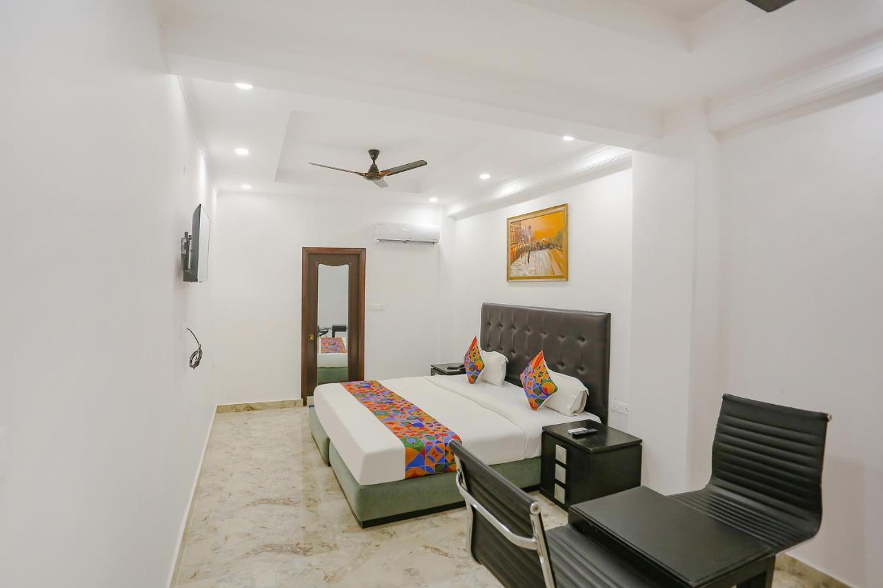 Fabexpress Taj Residency Near Yashobhoomi Convention Centre Hotel Delhi  Exterior foto